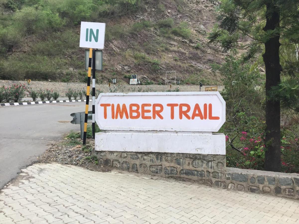 Timber Trail Base Resort - At The Foothills Of Adventure Parwanoo Kültér fotó